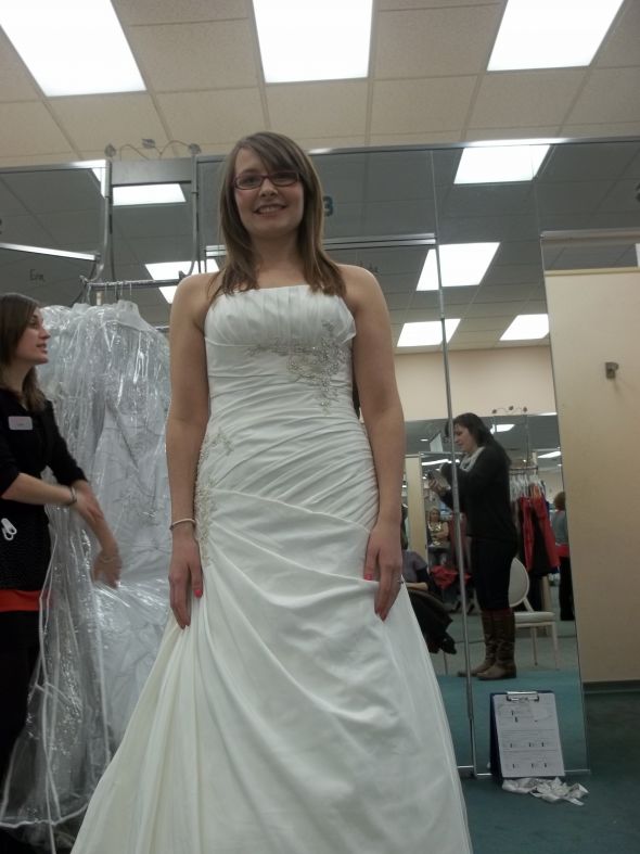 David's Bridal...first dress experience! *pics* :  wedding 100 0491