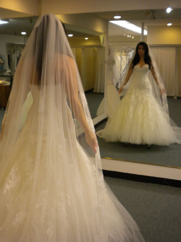 Please show me your VEILS or other HAIR ACCESSORIES! :  wedding veil headband comb pins hair accessories Jamie16