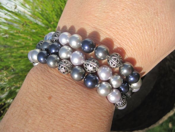 Bridesmaids Brcelets : wedding navy purple diy jewelry IMG 4342