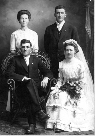 Grandma & Grandpa on their wedding day: Share your family wedding photos! :  wedding photos antique family pictures 312