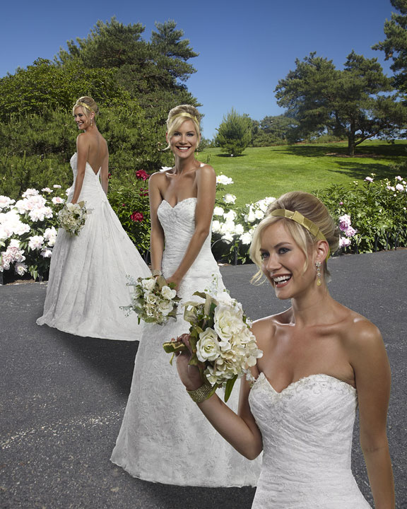 Searching for an all over lace wedding dress for less than $1,000. :  wedding gowns lace under 1000 411108