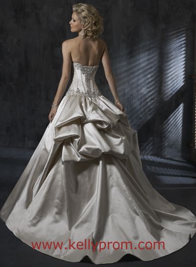 Newbees: What is your dream dress? : wedding jim hjelm lace vintage empire chiffon dress Maggie Sottero Tatiana Back