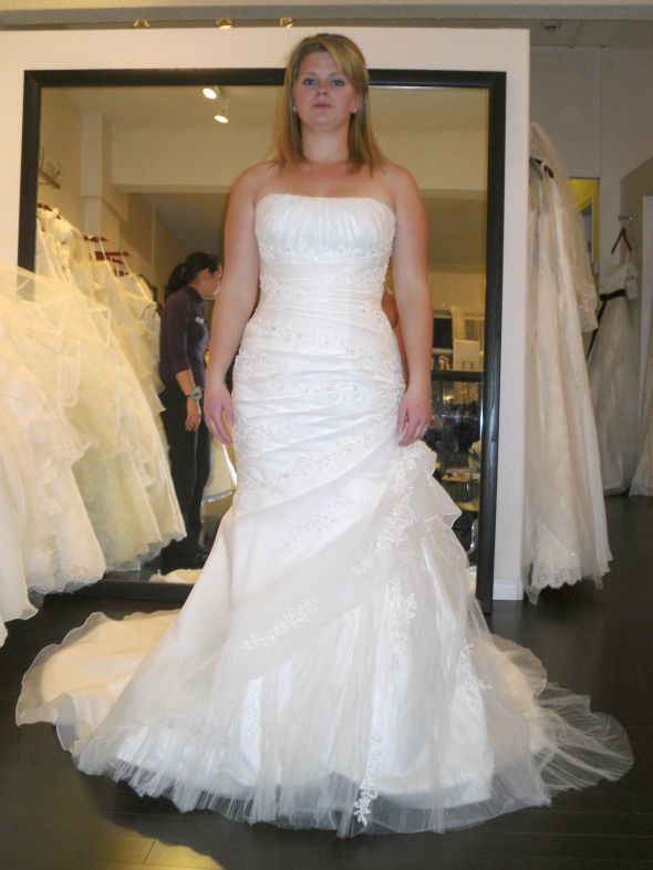 Dress Remorse! Please help me choose San Patrick- Peralta or Alfred Angelo 2123? : wedding alfred angelo2123 san patrick peralta dress remorse SDC103782