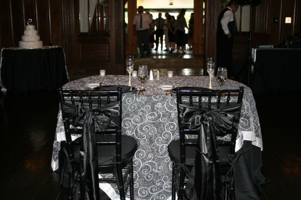 Wedding Decor 4 Sale Buffalo Brides Only wedding black tablecloth overlay