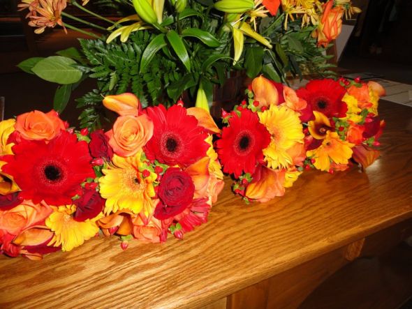 congrats Oct 1  bees!  Post your pics! :  wedding Bridesmaids Bouquets