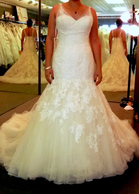 Show me your Lace dresses! :  wedding lace dresses P1020333