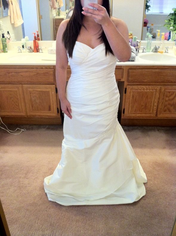 Show me your under $1000.00 dresses :  wedding Dress Front