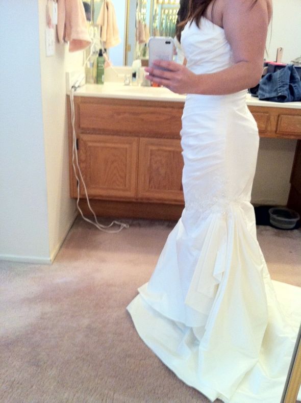 Show me your under $1000.00 dresses :  wedding Dress Side