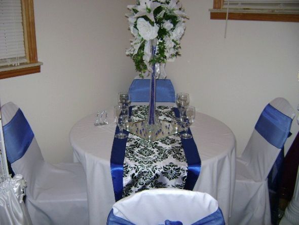 Help me with the Bridal party table!!! :  wedding pink damask decor help DSC05919