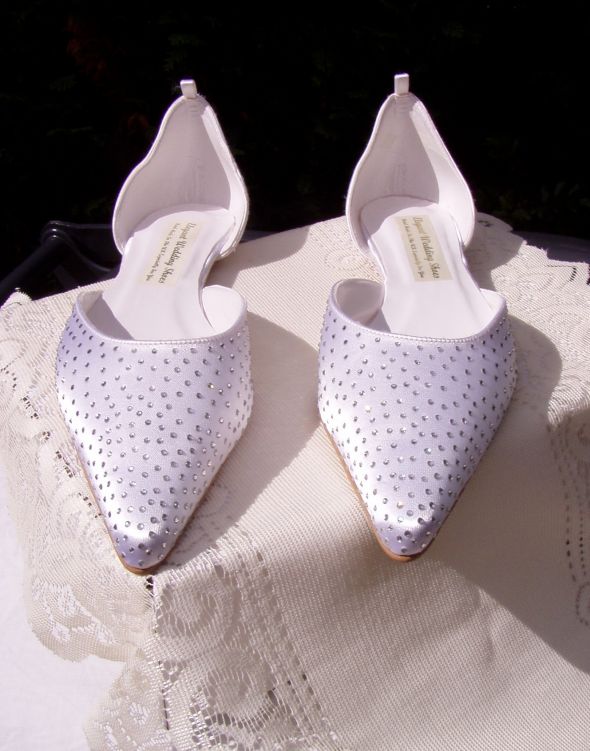 DIY Crystal Shoes :  wedding crystal wedding shoe diy pearl Finished Shoes 1