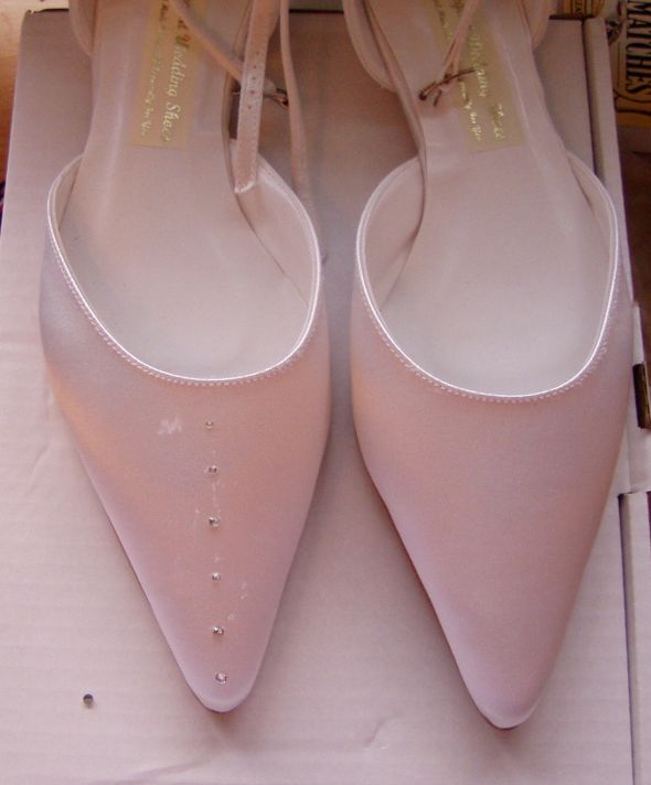 DIY Crystal Shoes :  wedding crystal wedding shoe diy pearl Look At The Marks