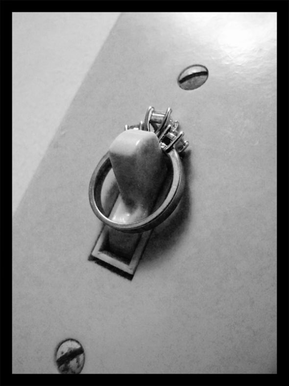 Fun!! Ring scavenger hunt! (pic heavy) Join in! :  wedding fun rings scavenger hunt photography IMG 3565