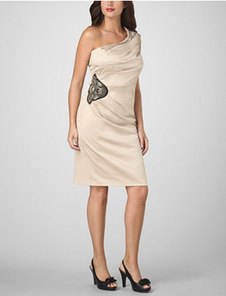 NWR can I wear this with a shrug? :  wedding Pr 117107