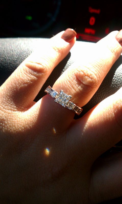 Multi-stone rings...pics please! :  wedding Ring1