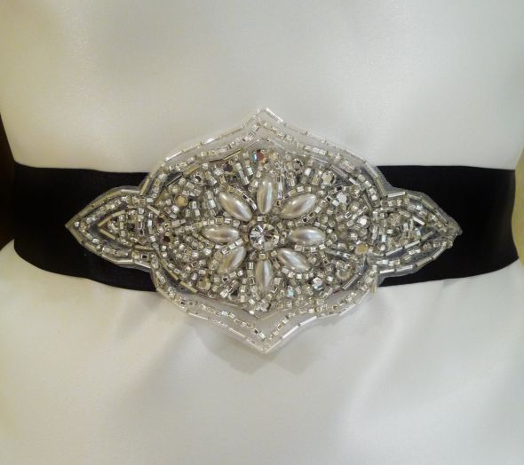 Bridal Rhinestone/Pearl Sash $42 :  wedding crystal bridal sash bridal sash rhinestone sash bridal belt sash wedding sash crystal bridesmaids dress jewelry Dwwo