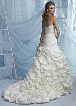 Share your favorite research dress vs. the one you bought! : wedding LOVEEE