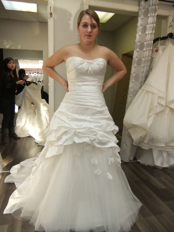 Which dress looks best? :  wedding Krysti 045