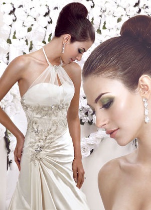 I'm Looking for THIS Dress! Please Help! : wedding dress help multicolor Unknown Dress