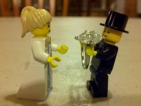 Second hand diamonds? :  wedding 010512190336
