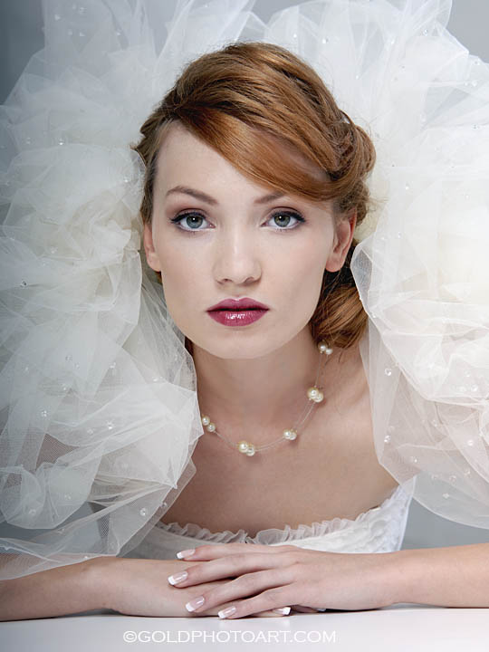 Calling all Redheads! :  wedding makeup Redhead2