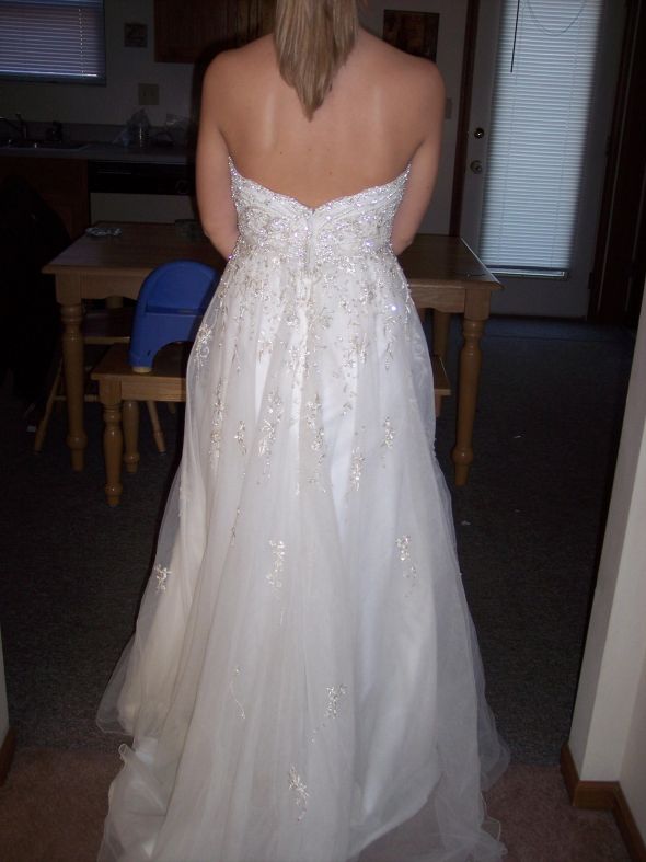 Please HELP..Belt or NO Belt....  Read before you vote please..(0: :  wedding belt no belt dress help ivory Bee 2
