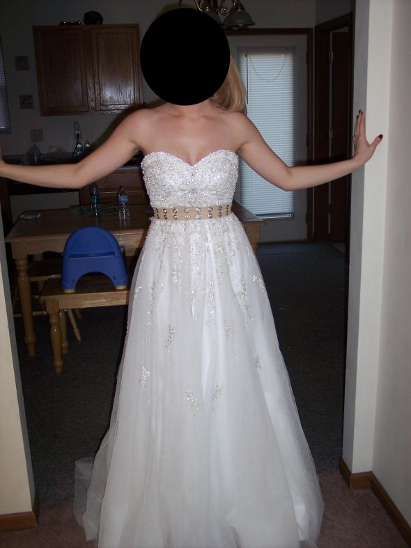 Please HELP..Belt or NO Belt....  Read before you vote please..(0: :  wedding belt no belt dress help ivory Bee Belt
