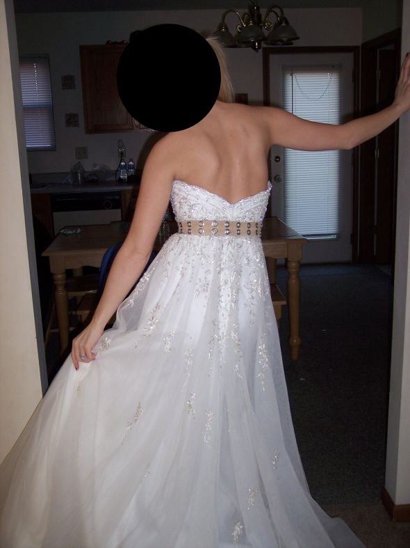 Please HELP..Belt or NO Belt....  Read before you vote please..(0: :  wedding belt no belt dress help ivory Bee Belt 3