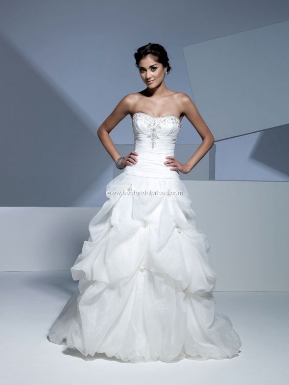 Show me your under $1000.00 dresses :  wedding BE117
