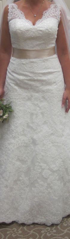 October 2012 Brides- Show Us Your Dress : wedding october 2012 wedding dress october 7 2012 2013 IMG 0724 Version 2