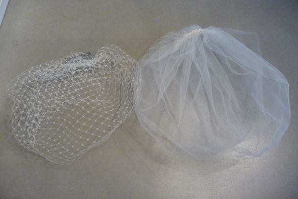 Tulle & Classic BIRDCAGE VEIL, Tejani Bracelet, Flower Fascinators :  wedding fascinator veil birdcage veil tulle bracelet vintage tejani gold red white ivory silver dress flowers jewelry P1260768