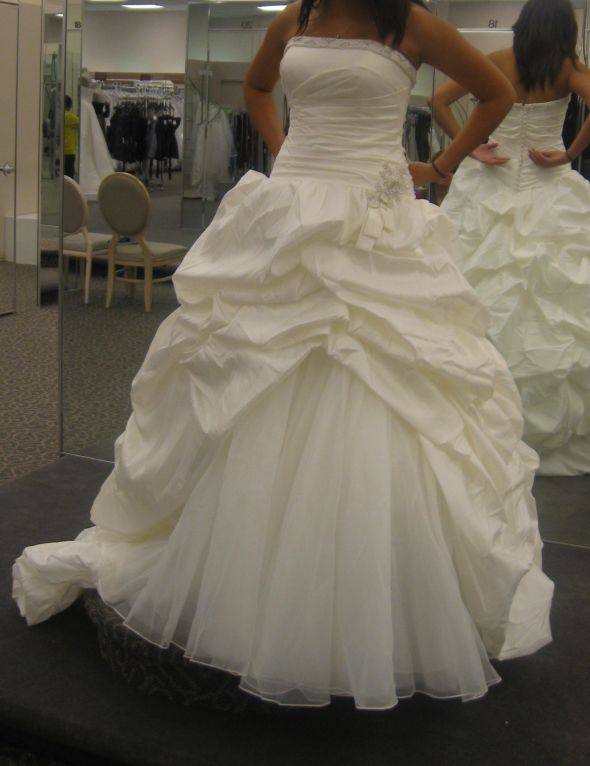 which headpiece? sorry last post of the day :D :  wedding Ivorydress