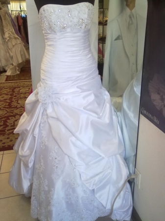 I will buy my Ambrosia online and they will ship it to me..help me please bees!! :  wedding buy ambrosia help wedding dress Ambrosia