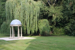 Show me your garden wedding! :  wedding wedding reception outdoors garden 6286533856 9c1b9668fb