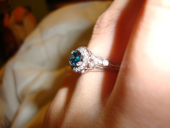 Blue diamond engagement rings? :  wedding engagement ring blue diamond waiting confused advice ring porn sapphire DSC03733