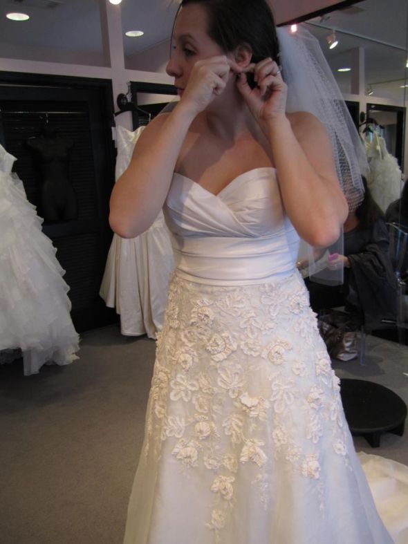 I finally found her! (pic heavy) :  wedding dress watters georgia Mydress1