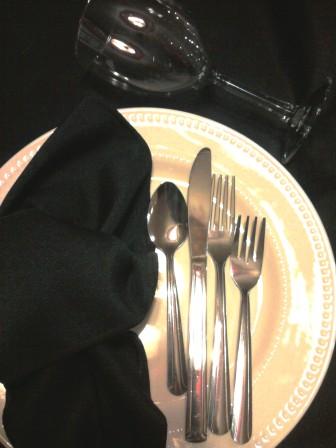 Table settings for catering wedding tablecloths plates glasses flatware 