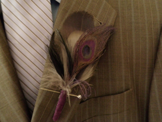 Thoughts on feather boutonnieres... :  wedding Feather Bout