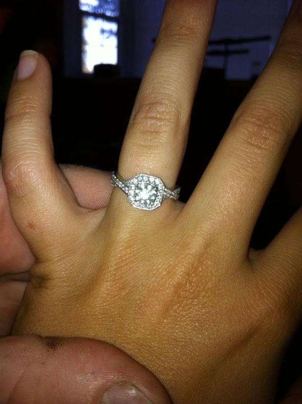 A quick introduction (and ring porn) :  wedding Ring Top