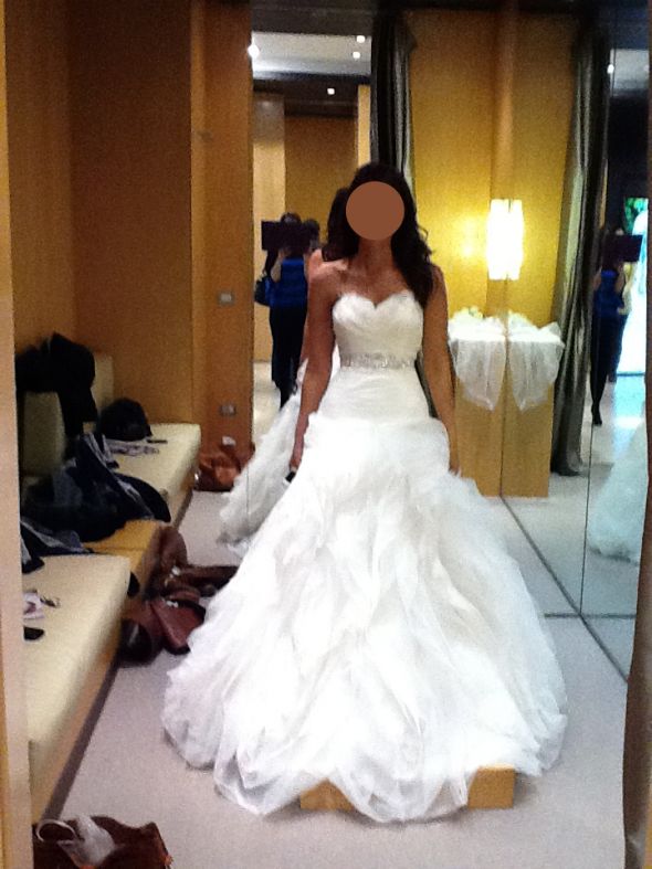 opinions pleasssse ....is it the dress ??? : wedding Benicarlo