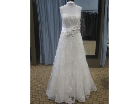 To sash or not to sash... :  wedding dress sash embellishment waistband ribbon belt crystal rhinestone IMG 8229