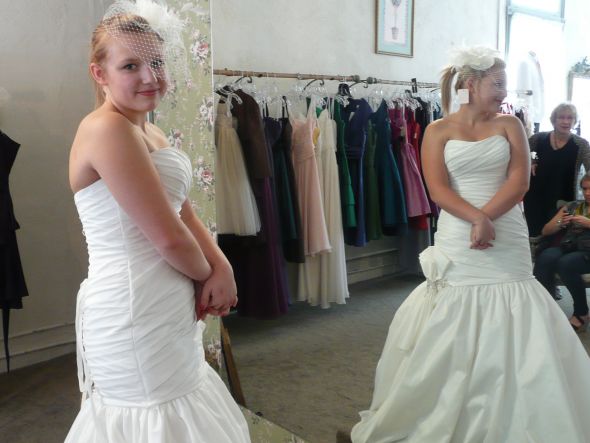 Which wedding dress should i choose? Im in love with 3! :  wedding P1040469