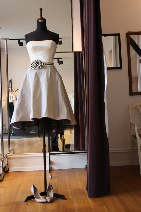 Is anyone getting a second dress for the reception part of your wedding? :  wedding dress reception second dress Kortkjole