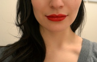 Thinking of rocking red lips at my wedding! Thoughts? Anyone else doing same? : wedding red lips vintage old hollywood Redclose3