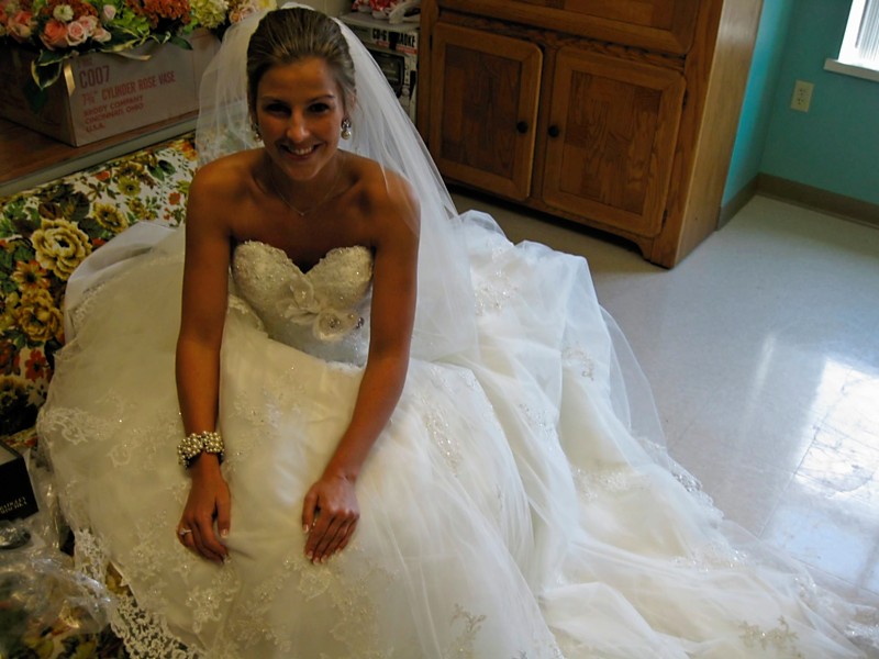 Anyone try on or wearing Maggie Sottero Ella/Ella Marie :  wedding maggie sottero ella marie 232323232fp5366nu5  89254WSNRCG33 544487345nu0mrj