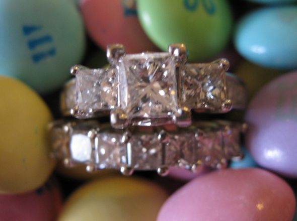 Show me your Princess Cut E-Rings 1 ct. or smaller!! :  wedding IMG 0596 2