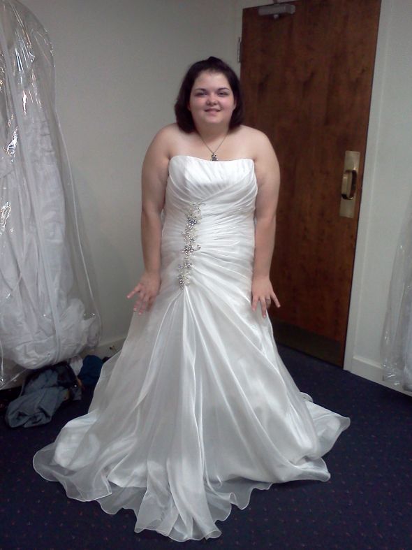 Short/petite brides: Post your dresses! :  wedding short petite vertically challenged wedding dress 005