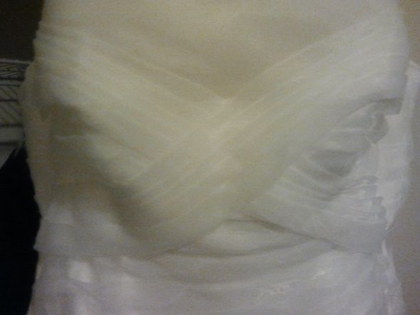 China Dress Complicated Gown please help : wedding china dress help organza vera wange 2012 02 17 08.10.12