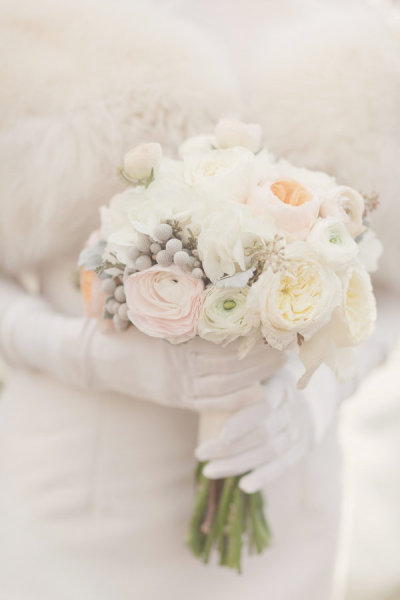 Soft romantic white winter weddingsshow me wedding Bouquet