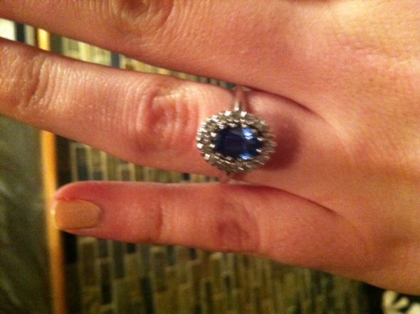 Post your Blue Sapphire rings :  wedding sapphire blue  1