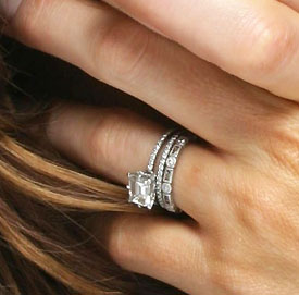 For Fun : Celebrity Ring Envy, Who's yours? :  wedding ring envy ring crush dream ring just for fun ring porn celebrity Kate Beckinsale Engagement Ring